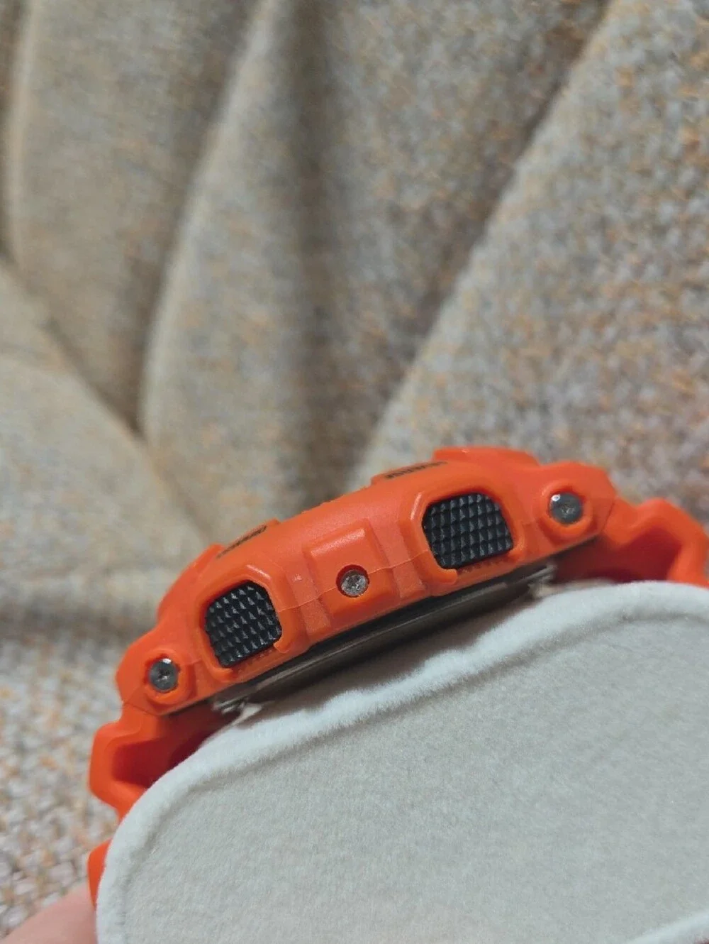 Casio bold orange